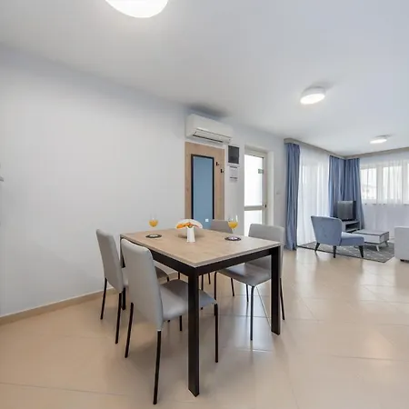 Garden Palace Apartman Umag